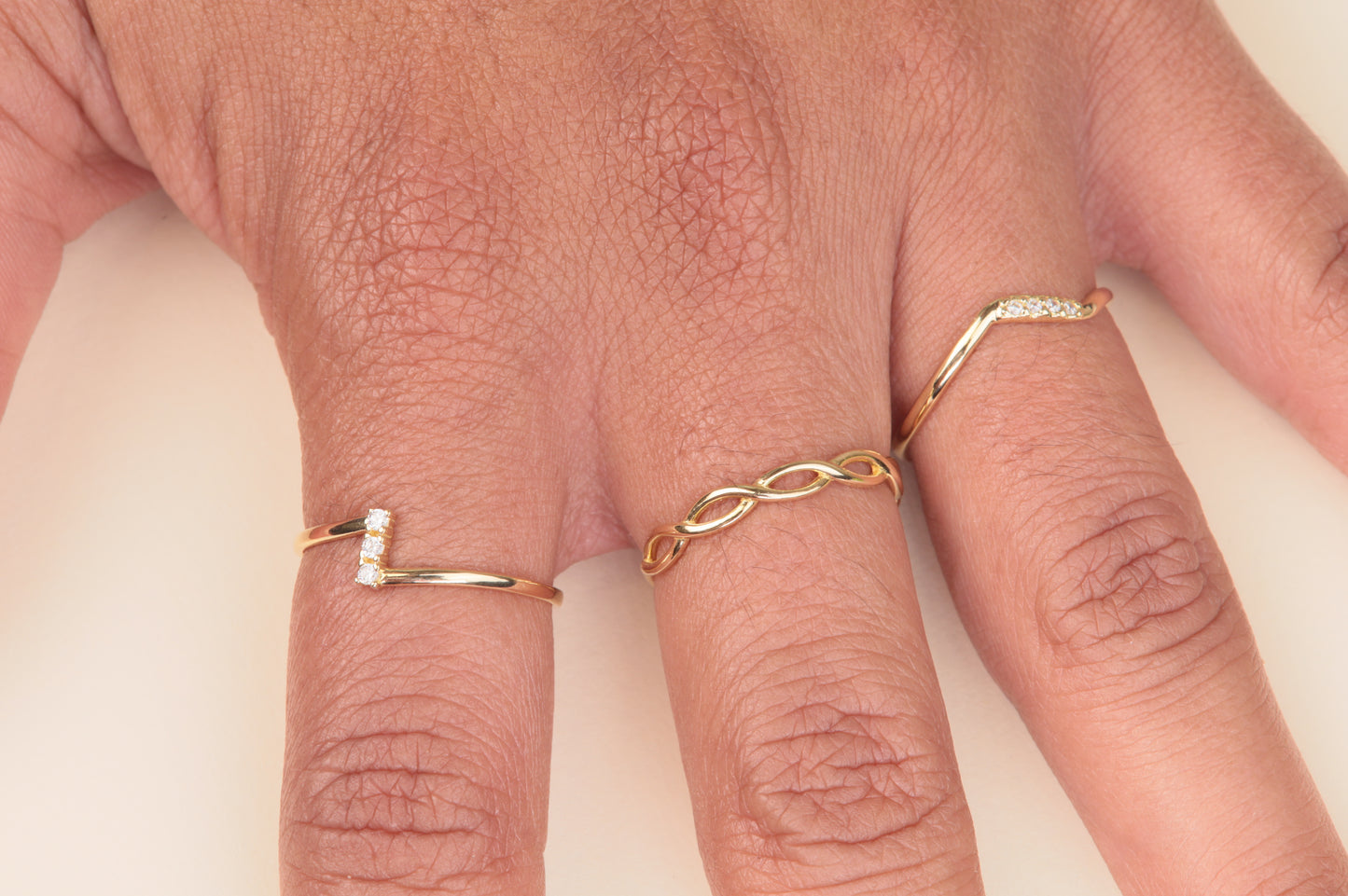 Anillo Oro 18K circonítas