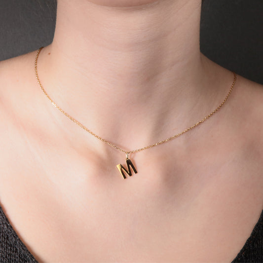 Colgante Inicial Oro 18K liso
