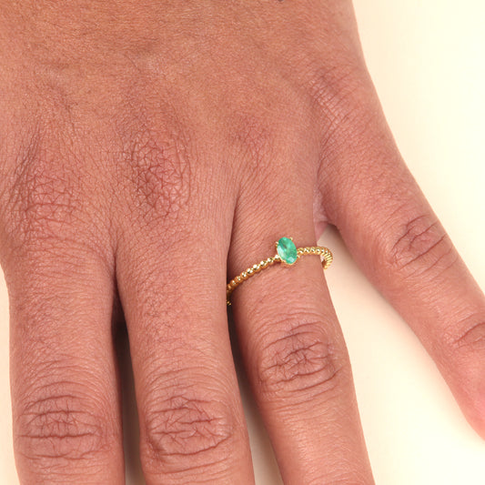 Anillo Oro 18K Esmeralda