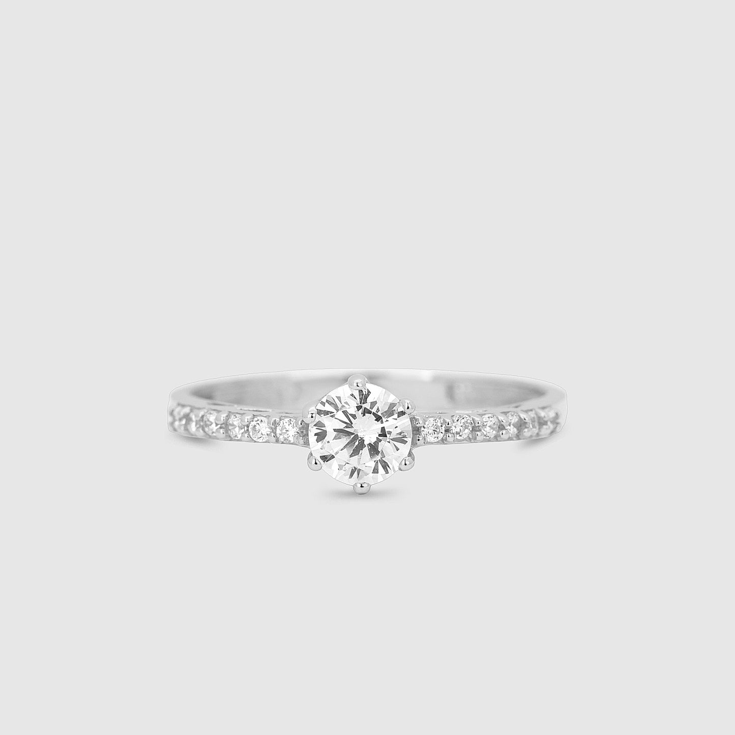 Anillo Oro Blanco 18K circonitas