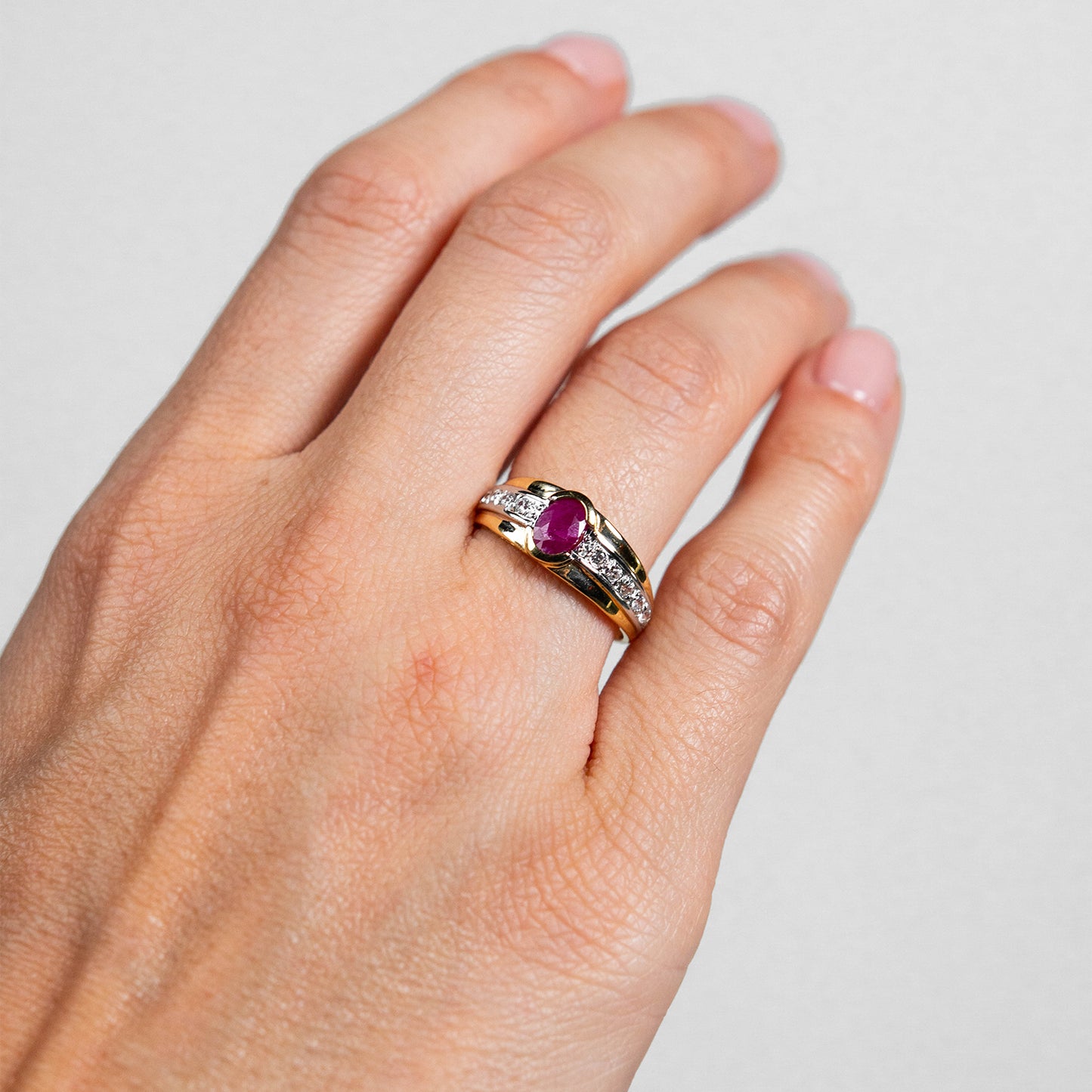 18K Gold Ruby Stone Ring