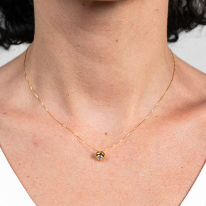 18K Gold chaton choker