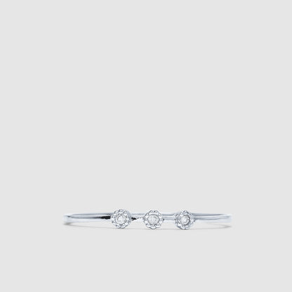 18K White Gold and Diamond Ring