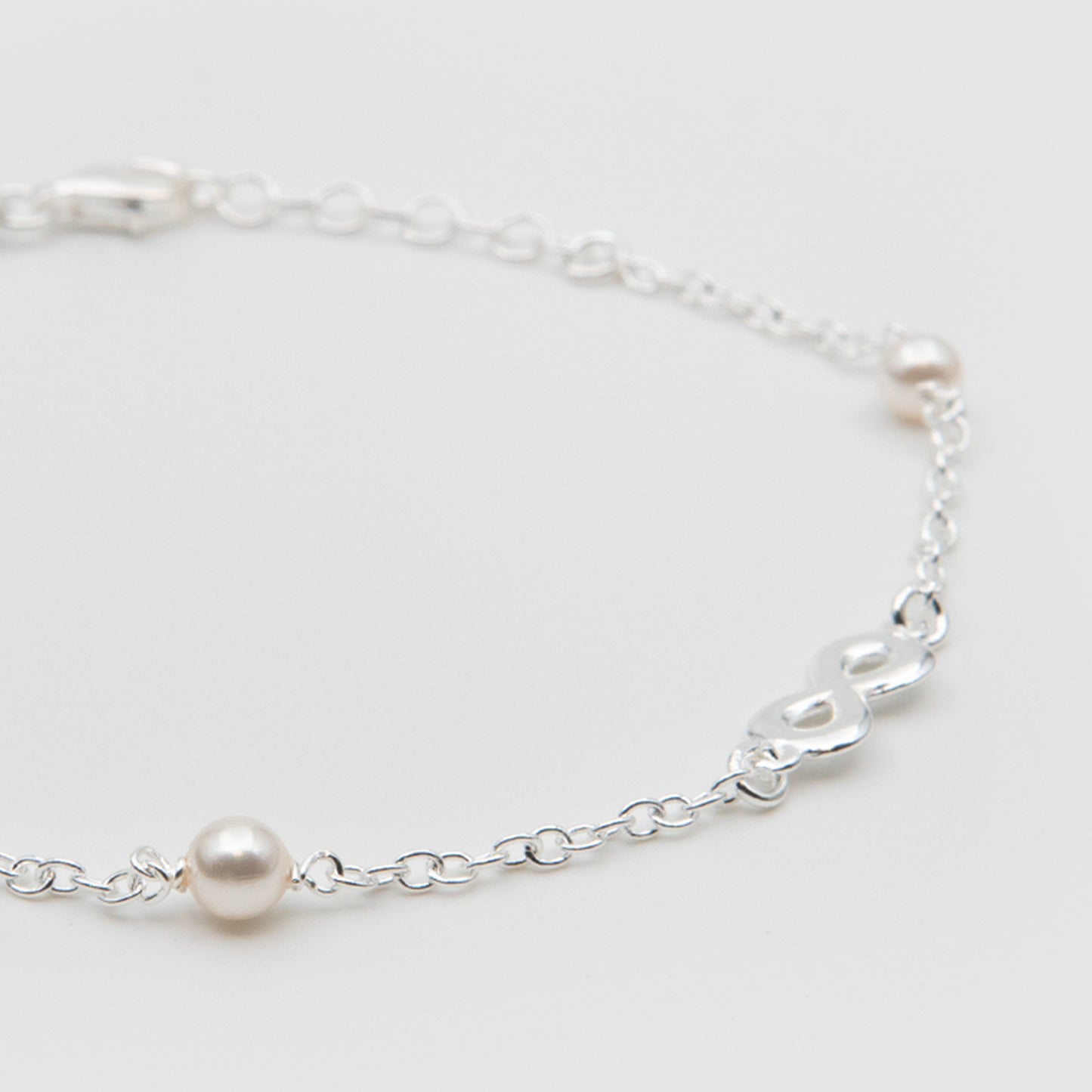 925 Silver Pearls and Infinity Bracelet