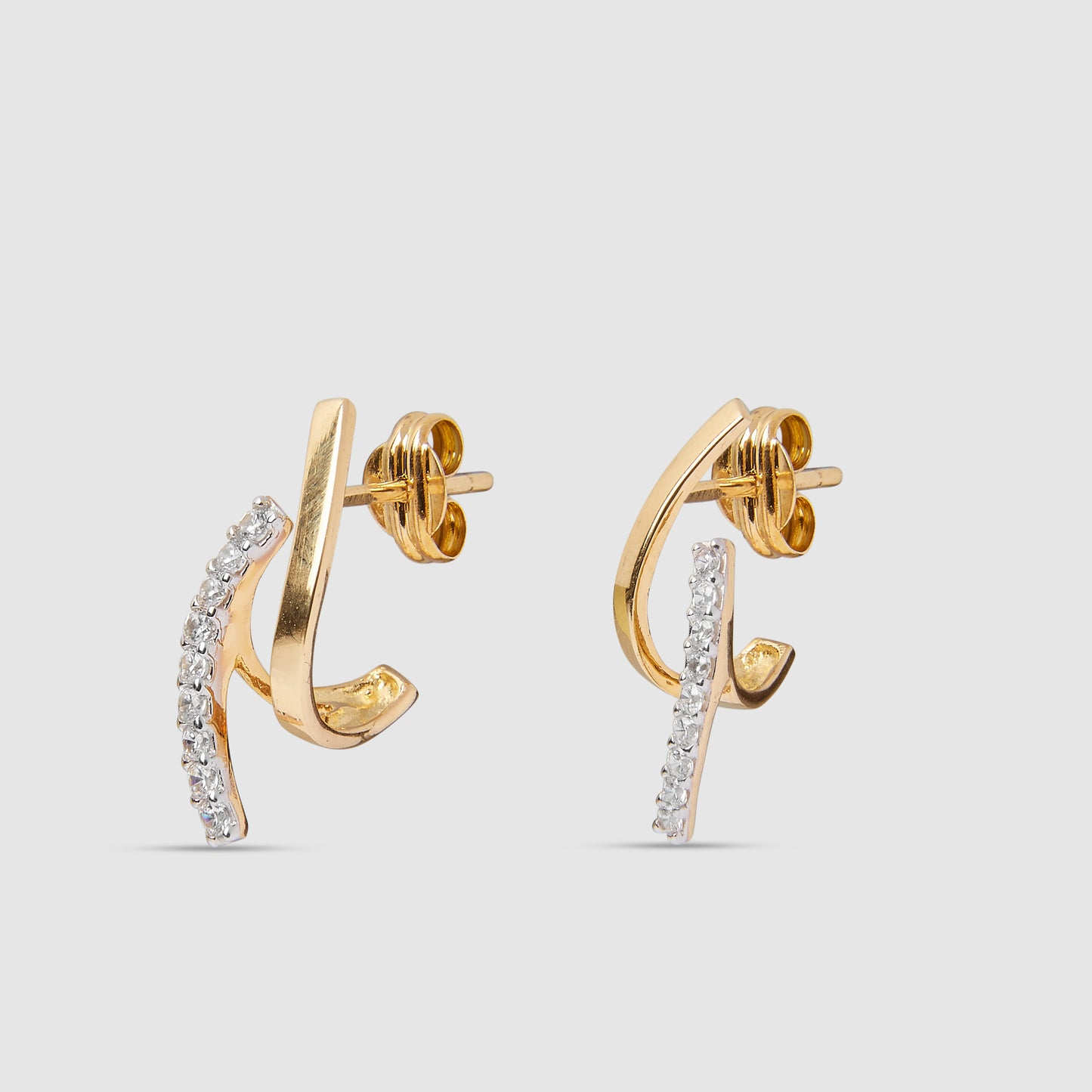 18K Gold and Zirconia Earring