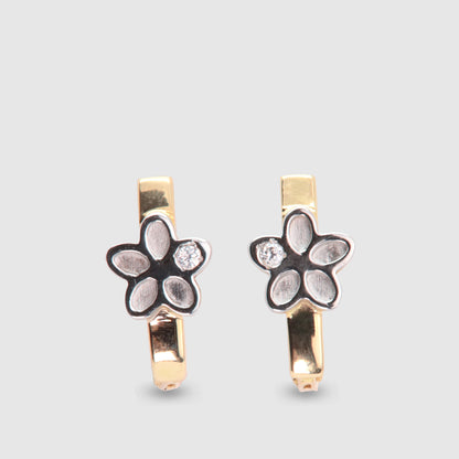 Pendientes flores Oro 18K