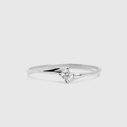 Anillo Solitario Oro Blanco 18K y Brillantes