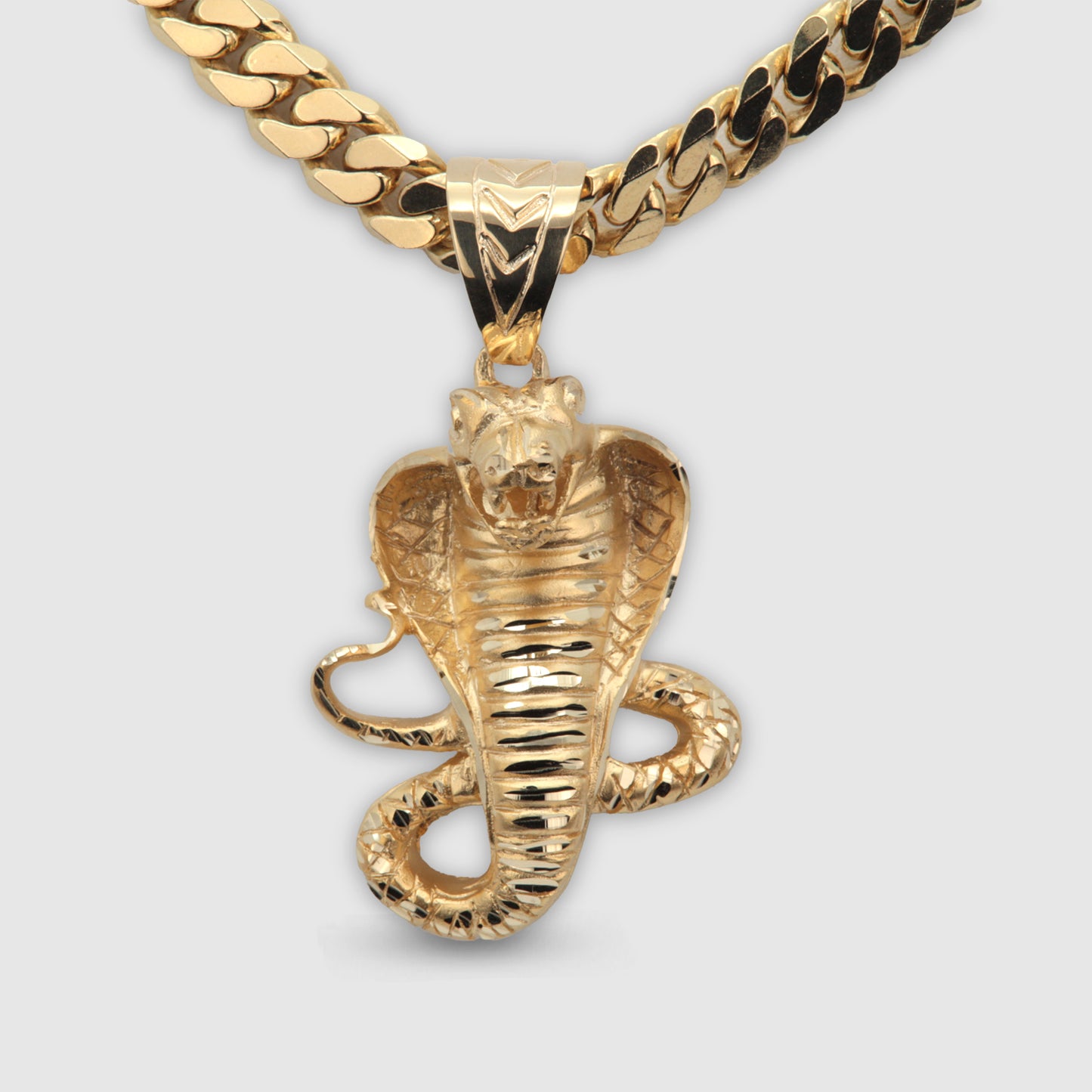 Colgante Oro 18K King Cobra