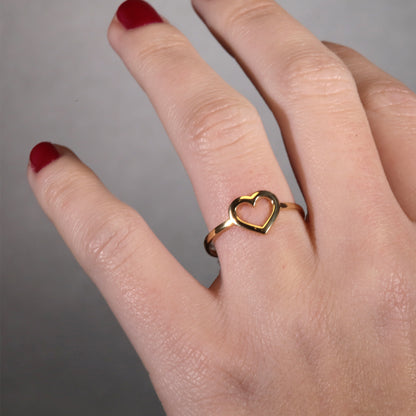 18K Gold Heart Ring